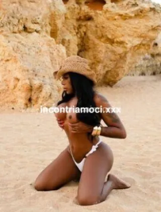 6 - Morena Trans Latina - 3513692344