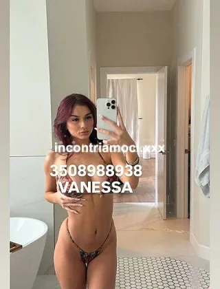 11 - Vittoria Escort Napoli - 3508988938