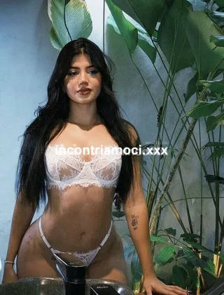 4 - Renata Escort La spezia - 3512268831