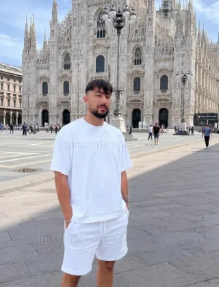 1 - Escort Milano - 3512785943