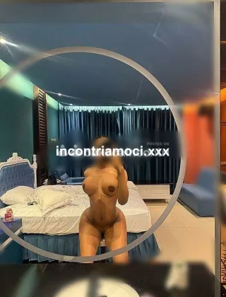 2 - Debora Trans La spezia - 3717694615