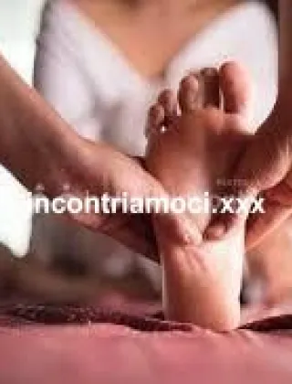8 - Milf Massaggiatrice Escort Catania - 3273544455