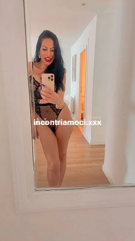 Bella