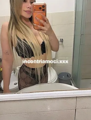 19 - Scarlett Escort Roma - 3509992010