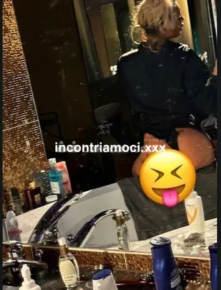 19 - Erika Escort Ancona - 3933032275