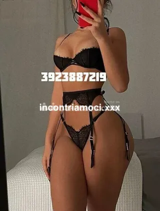 18 - Jennifer Escort Matera - 3923887219