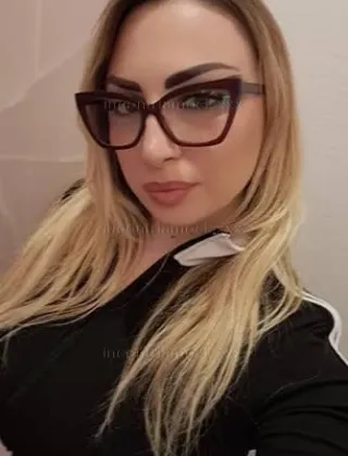 2 - Escort Milano - 3281984849