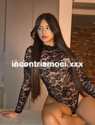 9 - Ross Escort Sassari - 3510508737