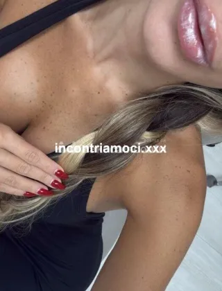 4 - Alexa Escort Bolzano - 3388904121