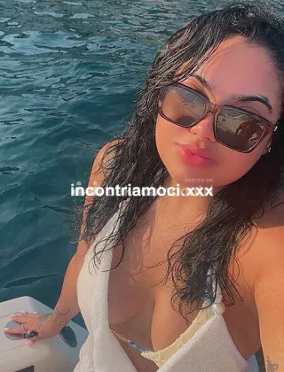 2 - Vittoria Escort Reggio Calabria - 3313700561