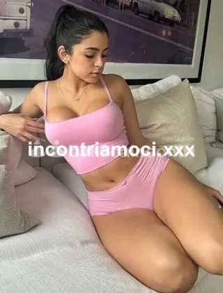 6 - Ross Escort Sassari - 3510508737