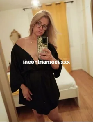2 - Donna Matura Escort Monza e della Brianza - 3284628001