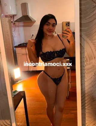4 - Laura Escort Frosinone - 3509695806