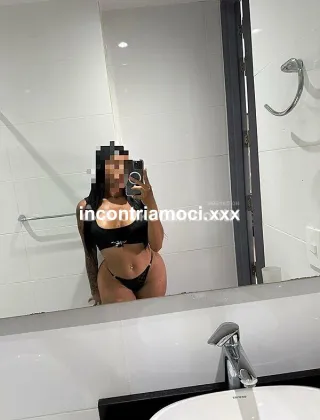4 - Kendall Escort Vicenza - 3937764109