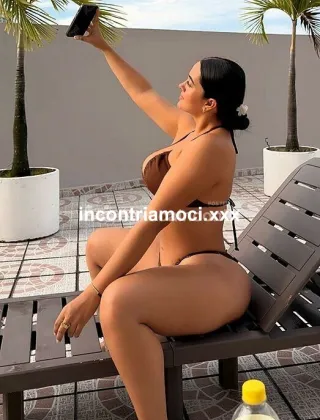 11 - Mar Escort Salerno - 3348602685