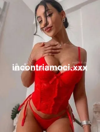 4 - Ross Escort Sassari - 3510508737