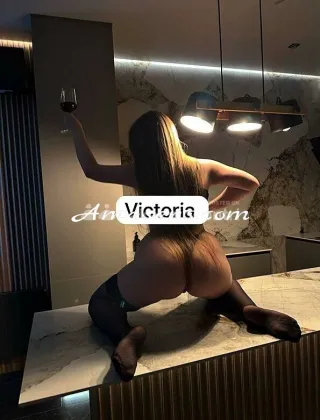 14 - Victoria Escort Verona - 3533236439