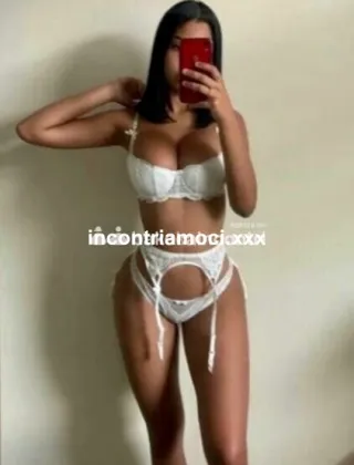 1 - Nicol Escort Bari - 3514485761
