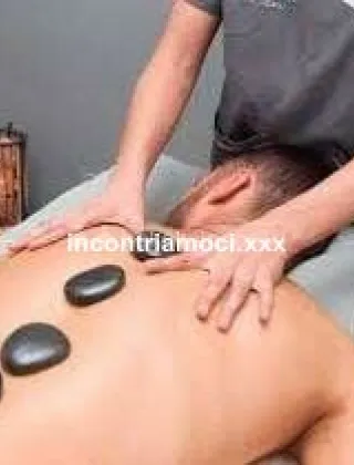 3 - Milf Massaggiatrice Escort Catania - 3273544455