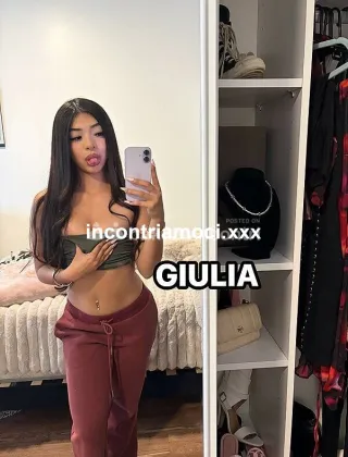 6 - Giulia Trans Milano - 3508150813