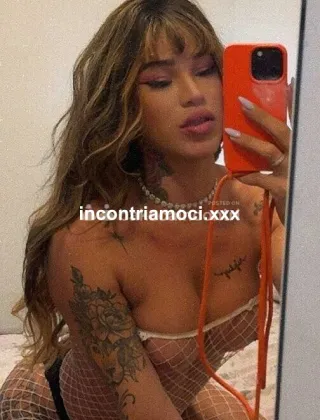 5 - Izza Alcantara Trans Roma - 3510972295