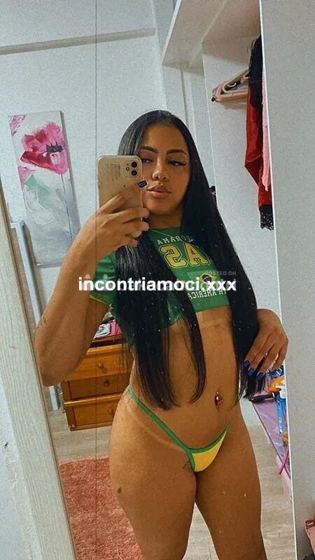Leona