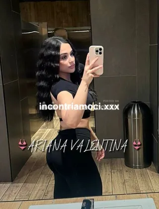 5 - Ariana F Trans Como - 3447160633
