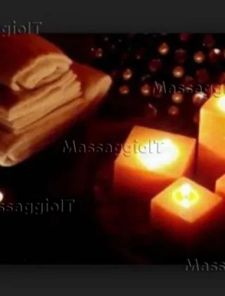 2 - Massaggi Napoli - 3899647381