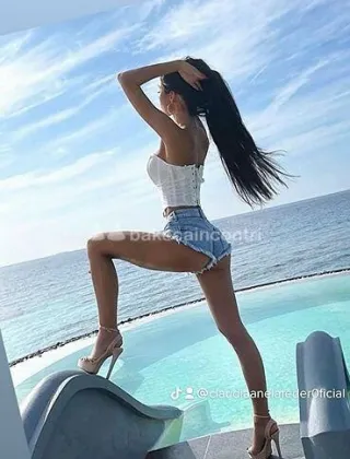 2 - Beker Escort Lucca - 3345727000