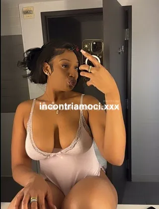 3508338225 - Ari 21 Escort Napoli