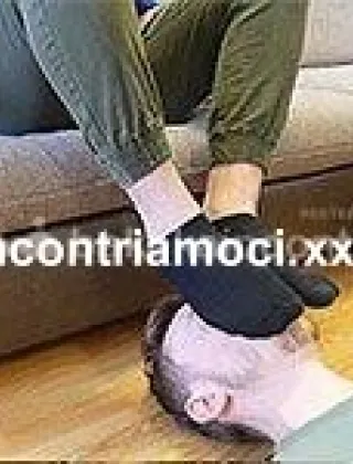 3 - Annusapiedi Escort Napoli - 3381929225