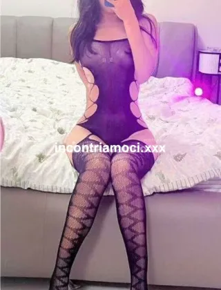 3453386297 - Lisa 22 Escort Asiatica Firenze