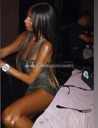 5 - Beker Escort Lucca - 3345727000