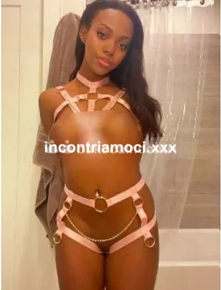 10 - Troia Escort Latina - 3511695573