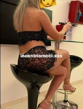 3 - Bionda Escort Napoli - 3508288345