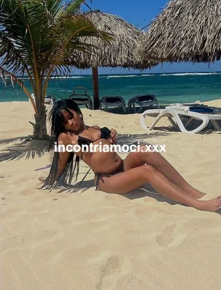 1 - Laura Escort Catanzaro - 3897869208