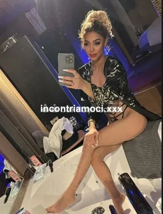 18 - Erika Escort Ancona - 3933032275