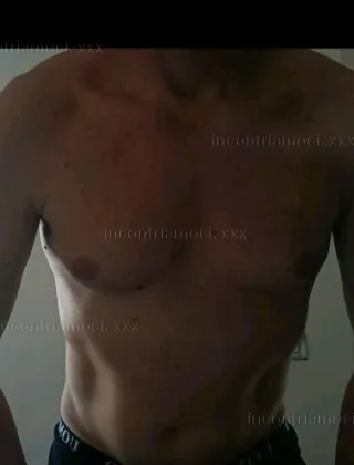 3793953277 - Uomo Bella Presenza Molto Dotato Cerca Ragazza X