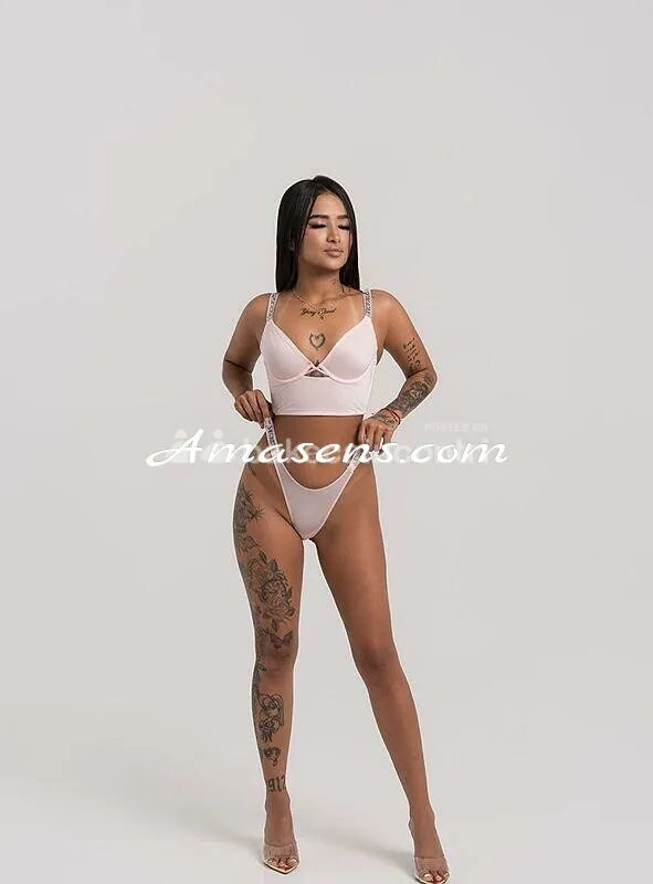 Mia