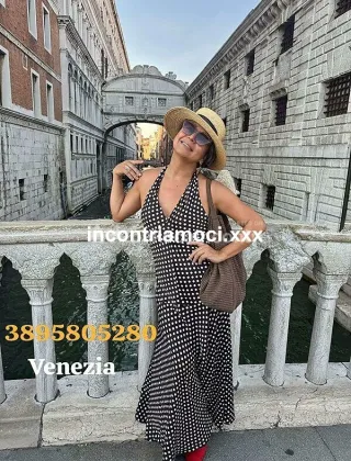 4 - Carolina Trans Roma - 3895805280