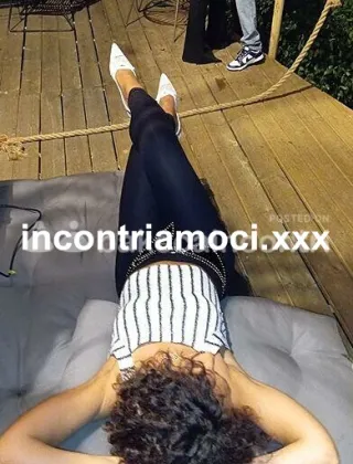 14 - Miss Piedini Odorosi Massaggi Napoli - 3509901550