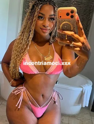 11 - Hk Escort Salerno - 3509557258