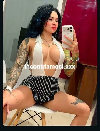 4 - Lei Escort Lecce - 3510091696