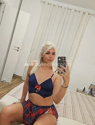 3888852929 - Roxana 27 Escort Ragusa