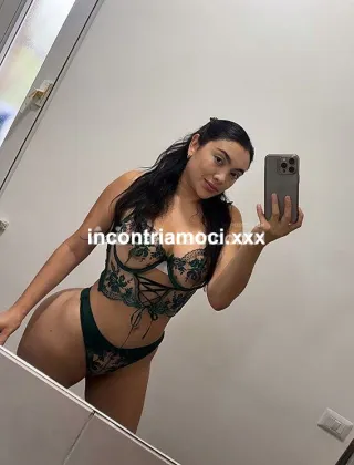 6 - Laura Escort Salerno - 3509695806