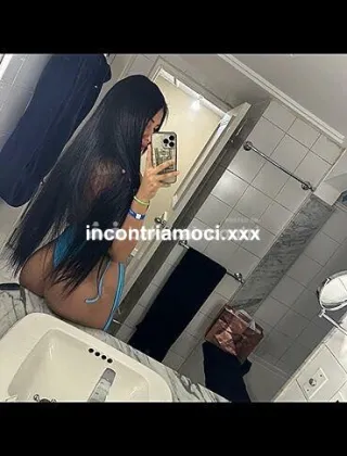 5 - Samy Escort Napoli - 3509516675