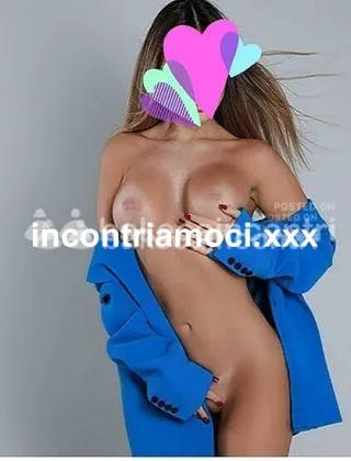 2 - Escort Taranto - 3927341734