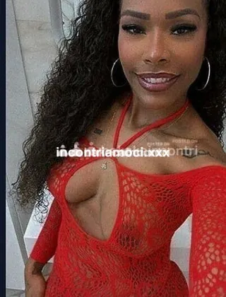 29 - Naomy Escort Latina - 3511871646