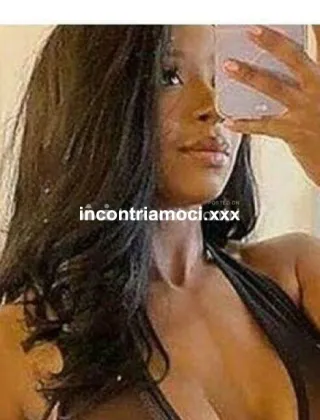 5 - Latina Duecentoquatt Escort Biella - 3513376411
