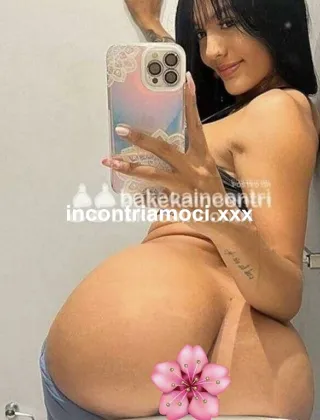 11 - Valentina Escort Livorno - 3509705769